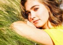 Haley Lu Richardson Height Age Weight Measurement Wiki Bio & Net Worth