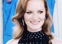 Wrenn Schmidt Height Age Weight Measurement Wiki Bio & Net Worth